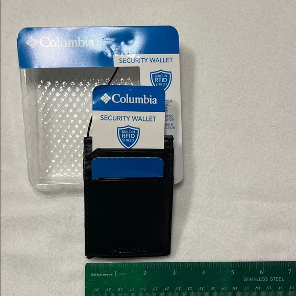 Men's Columbia Black RFID Security Wallet - Picture 3 of 5